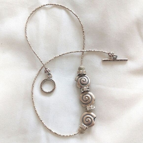 Sterling Silver-Swarovski Crystal Shell Necklace - Picture 1 of 9